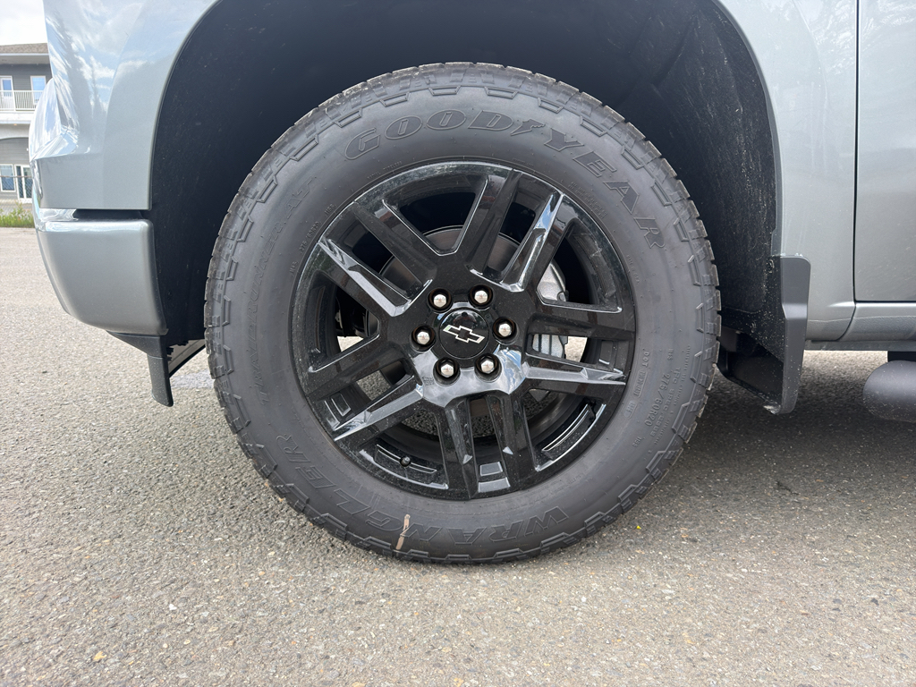 2026 Chevrolet Silverado 1500 Custom - Photo 9