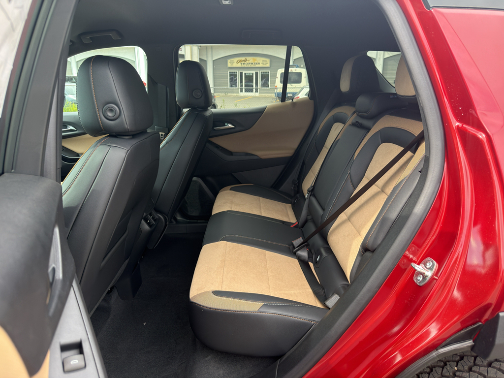 2026 Chevrolet Equinox ACTIV - Photo 11