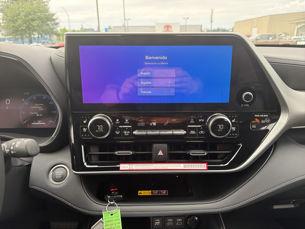 New 2026 Toyota Highlander SUV