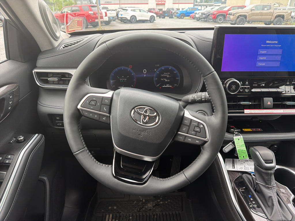 New 2026 Toyota Highlander SUV