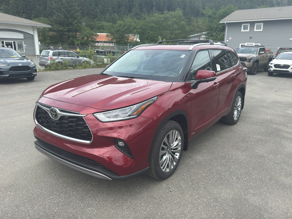 New 2026 Toyota Highlander Hybrid SUV