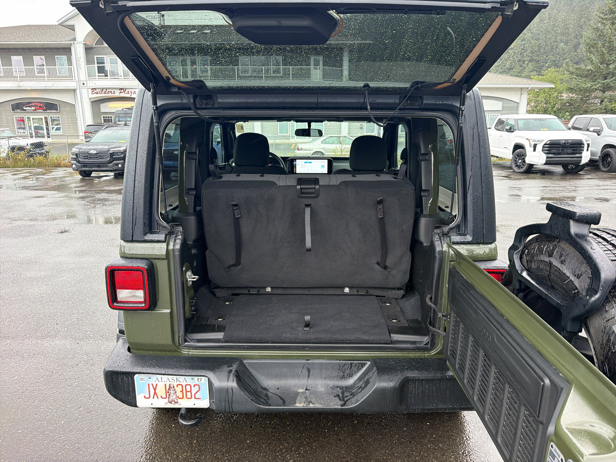 Used 2024 Jeep Wrangler SUV