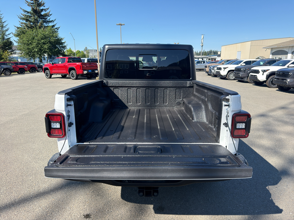 Used 2026 Jeep Gladiator Truck