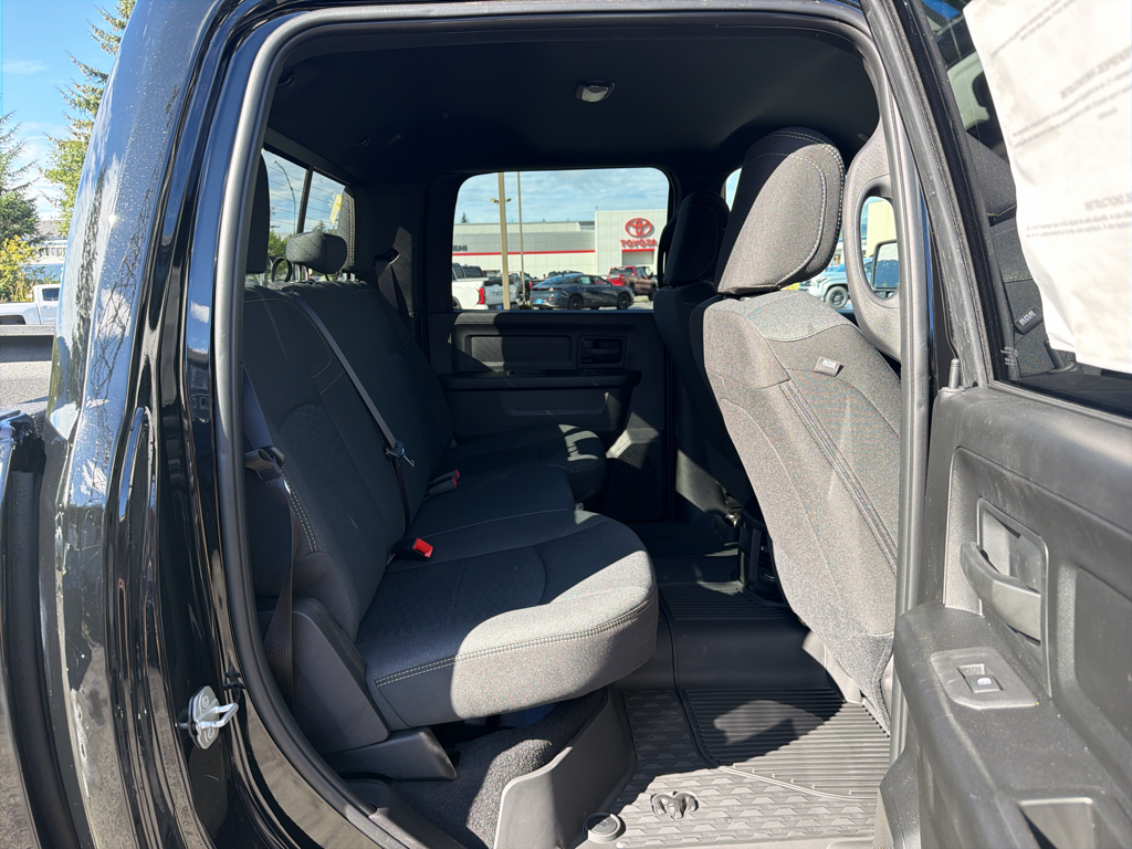 2026 RAM 2500 Tradesman/Black Express - Photo 13