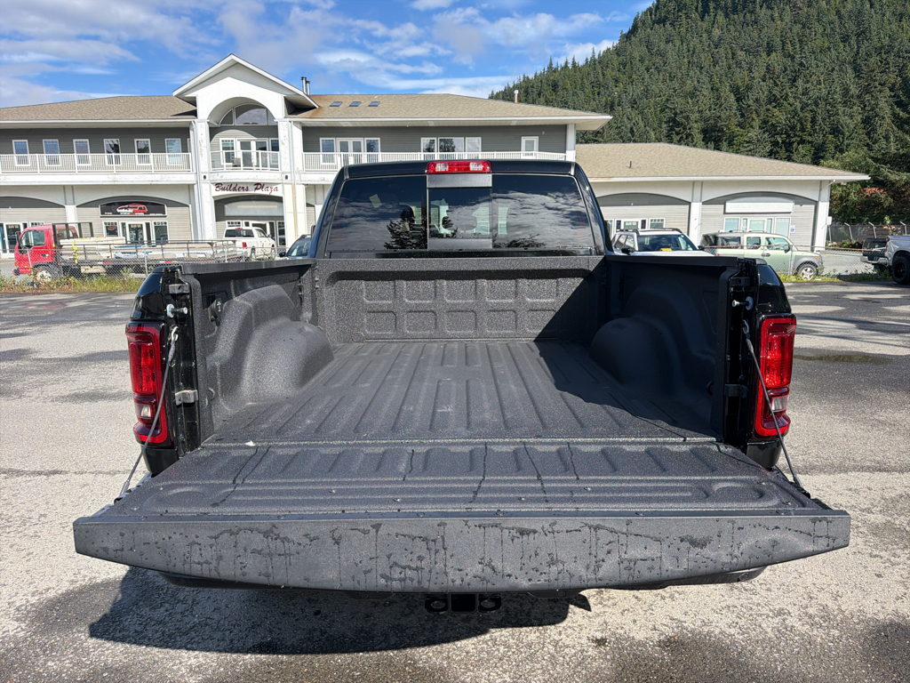 2026 RAM 2500 Tradesman/Black Express - Photo 12
