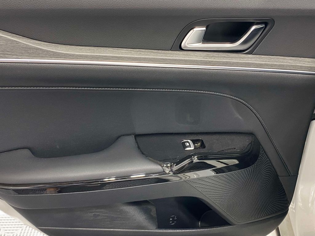 2025 Kia K5 EX - Snow White Pearl exterior view 13