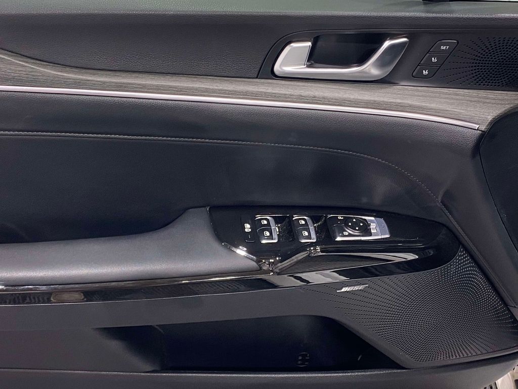 2025 Kia K5 EX - Snow White Pearl exterior view 17