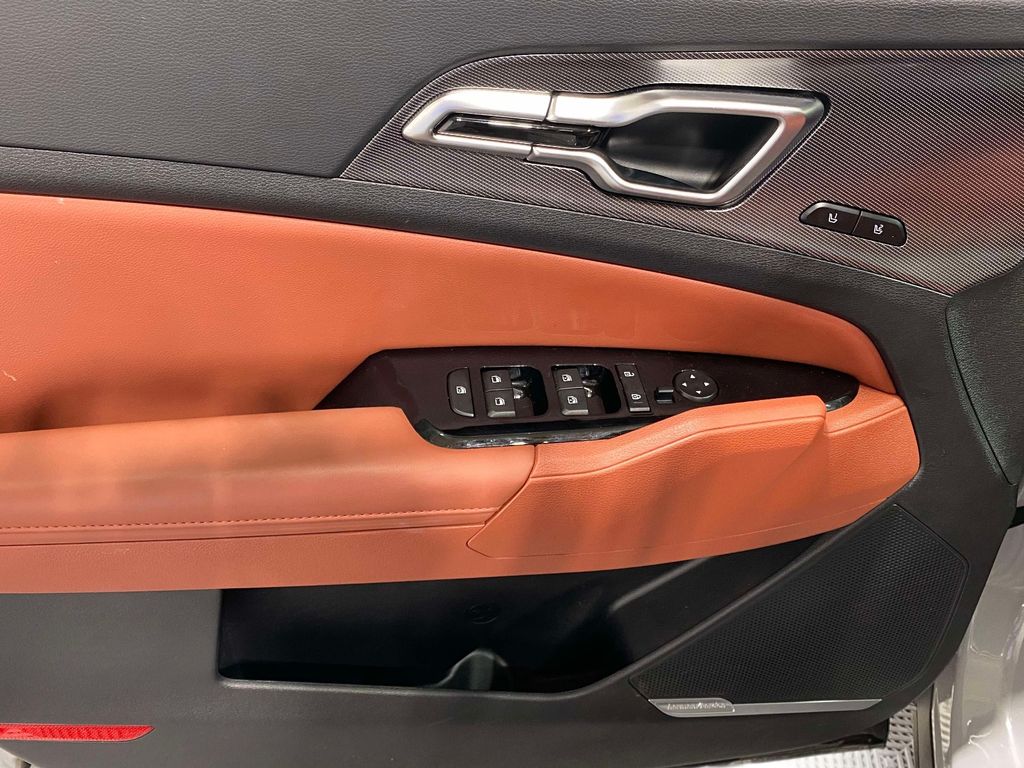 2025 Kia Sportage SX-Prestige - Wolf Gray exterior view 18