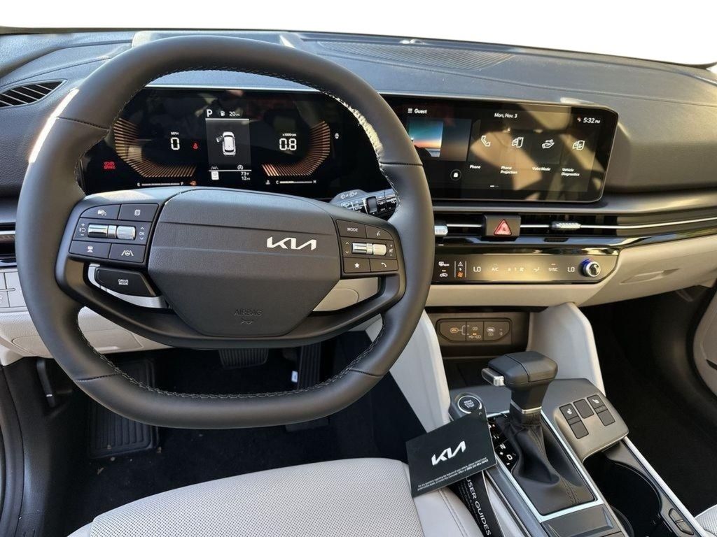 2026 Kia Sportage EX - EBONY BLACK exterior view 10