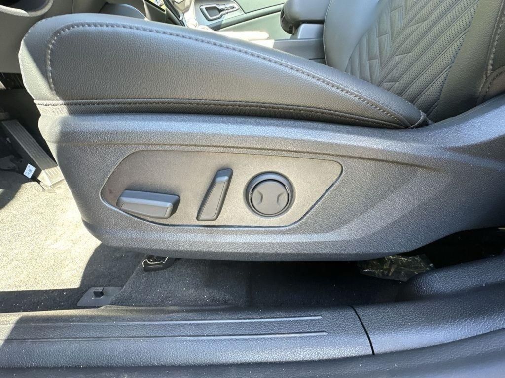 2026 Kia Sportage X-Line - Runway Red exterior view 13
