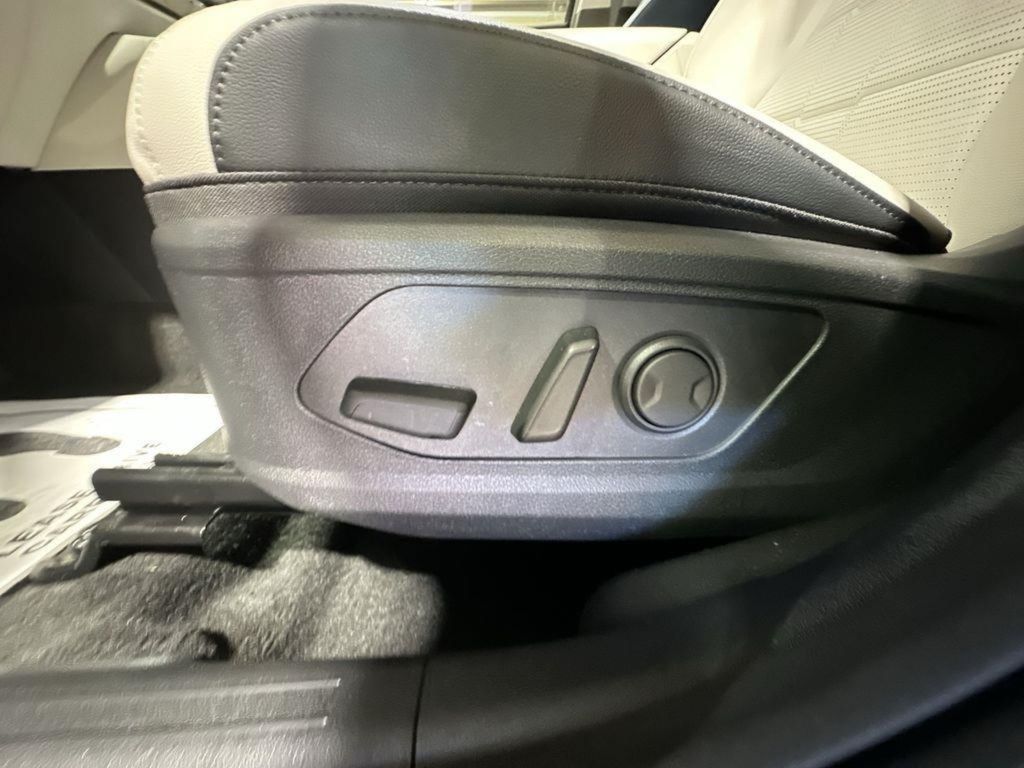 2026 Kia Sportage SX-Prestige - Panthera Metal Gray exterior view 13