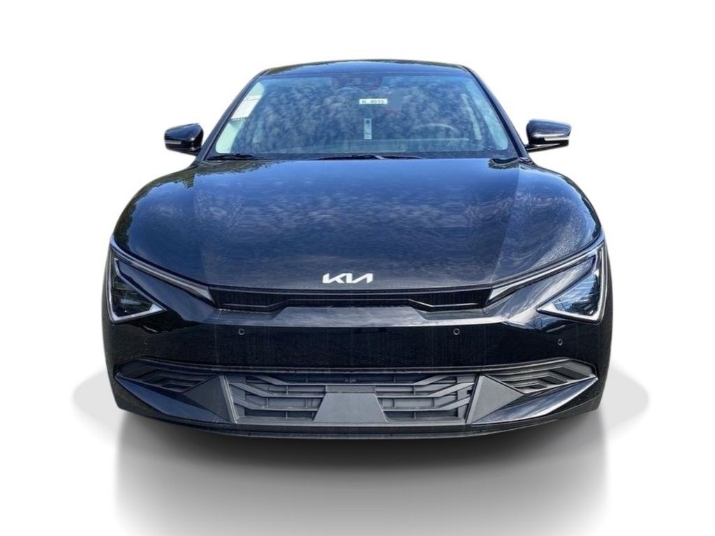 2025 Kia EV6 Light Long Range - Ebony Black exterior view 3