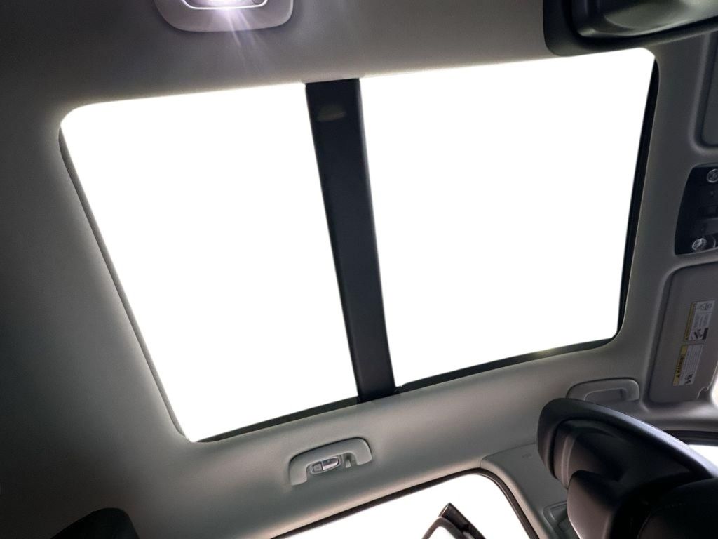 2026 Kia Sportage SX - WOLF GRAY exterior view 16
