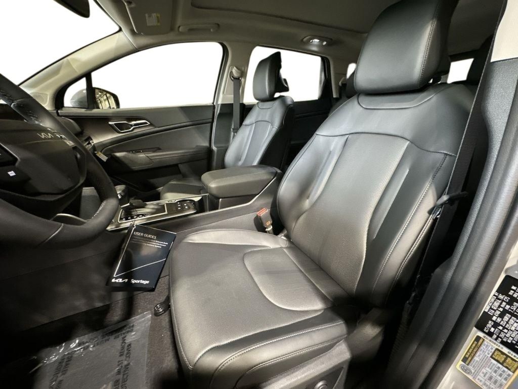 2026 Kia Sportage SX - WOLF GRAY exterior view 12