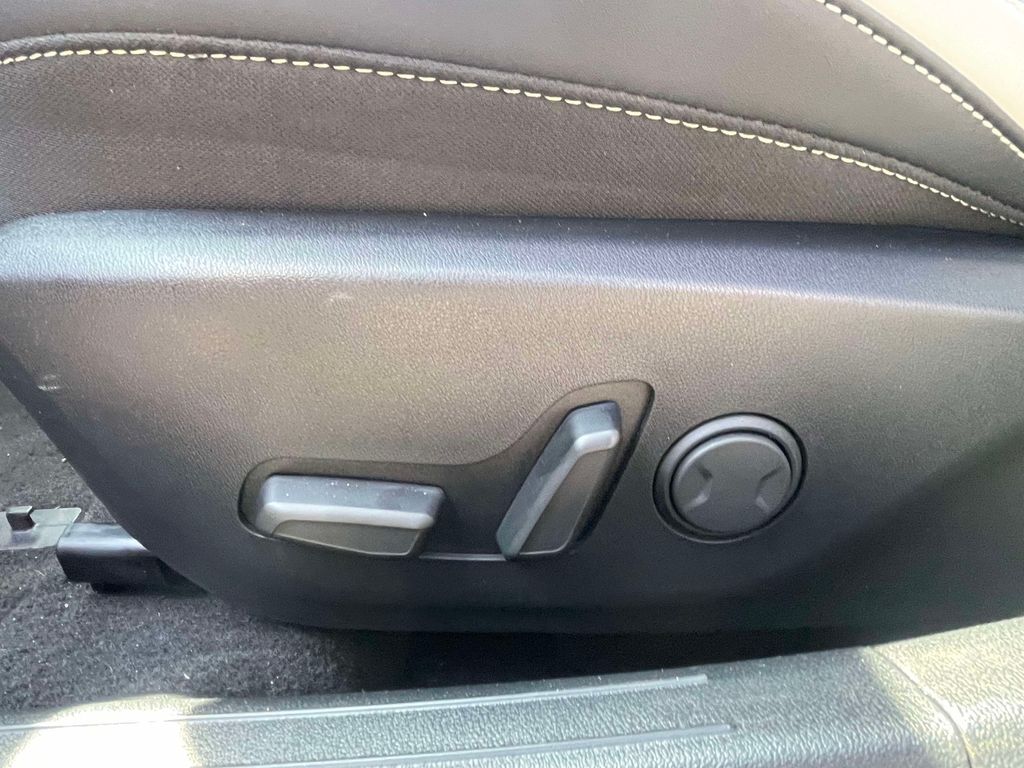 2025 Kia K4 GT-Line Turbo - Snow White Pearl exterior view 14