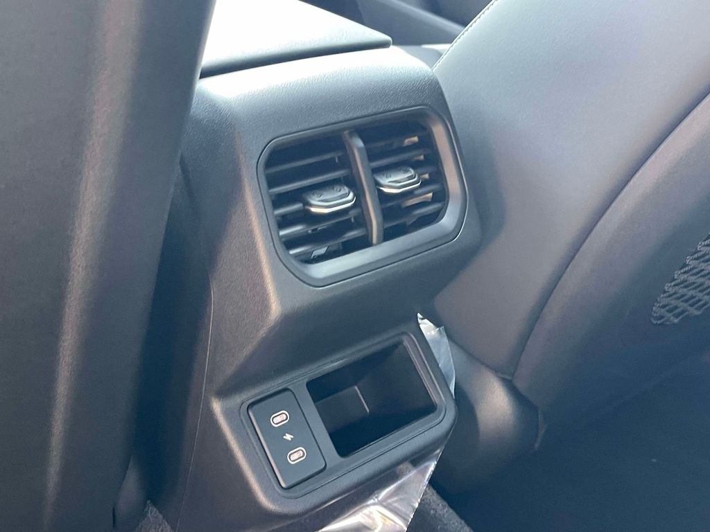 2025 Kia K4 GT-Line Turbo - Snow White Pearl exterior view 10