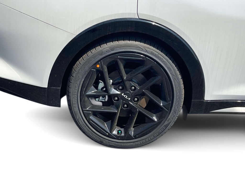 2025 Kia K4 GT-Line Turbo - Snow White Pearl exterior view 7