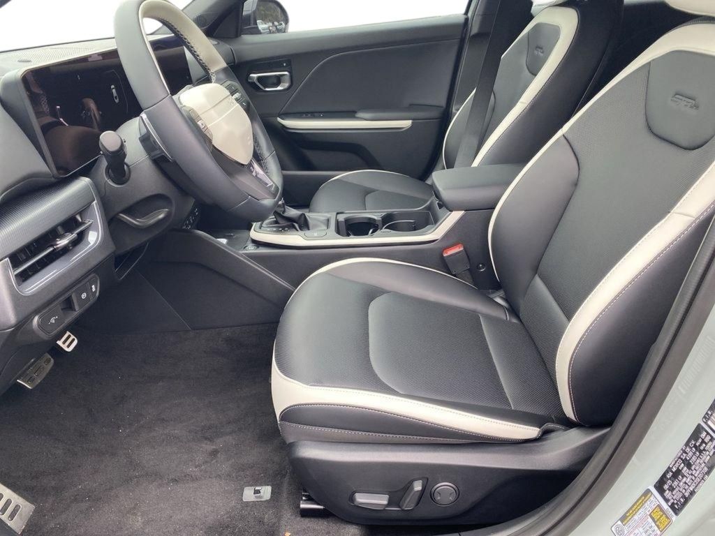 2025 Kia K4 GT-Line Turbo - MORNING HAZE exterior view 12