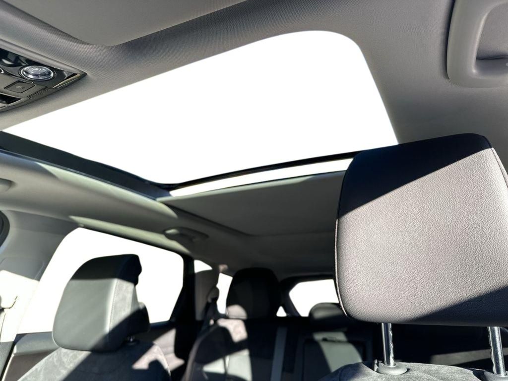 2026 Kia Sportage SX-Prestige - Panthera Metal Matte exterior view 16