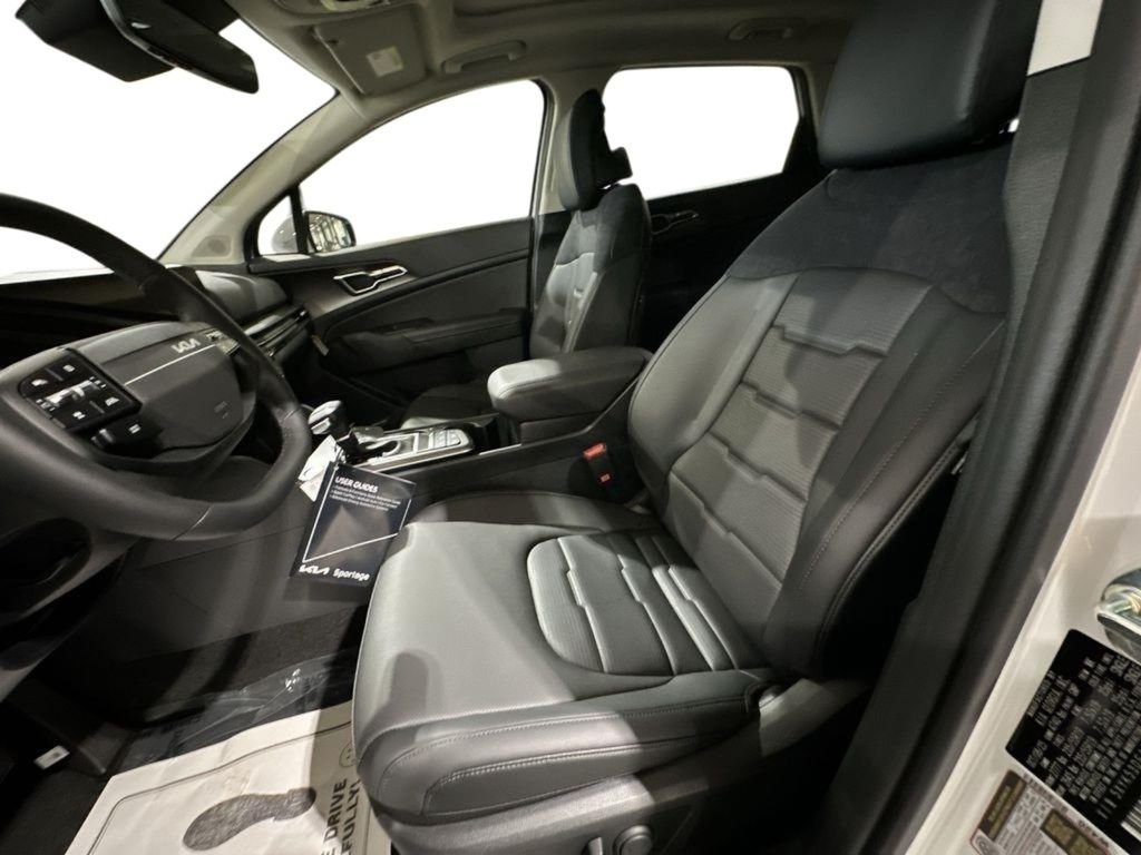 2026 Kia Sportage SX-Prestige - Glacial White Pearl exterior view 12