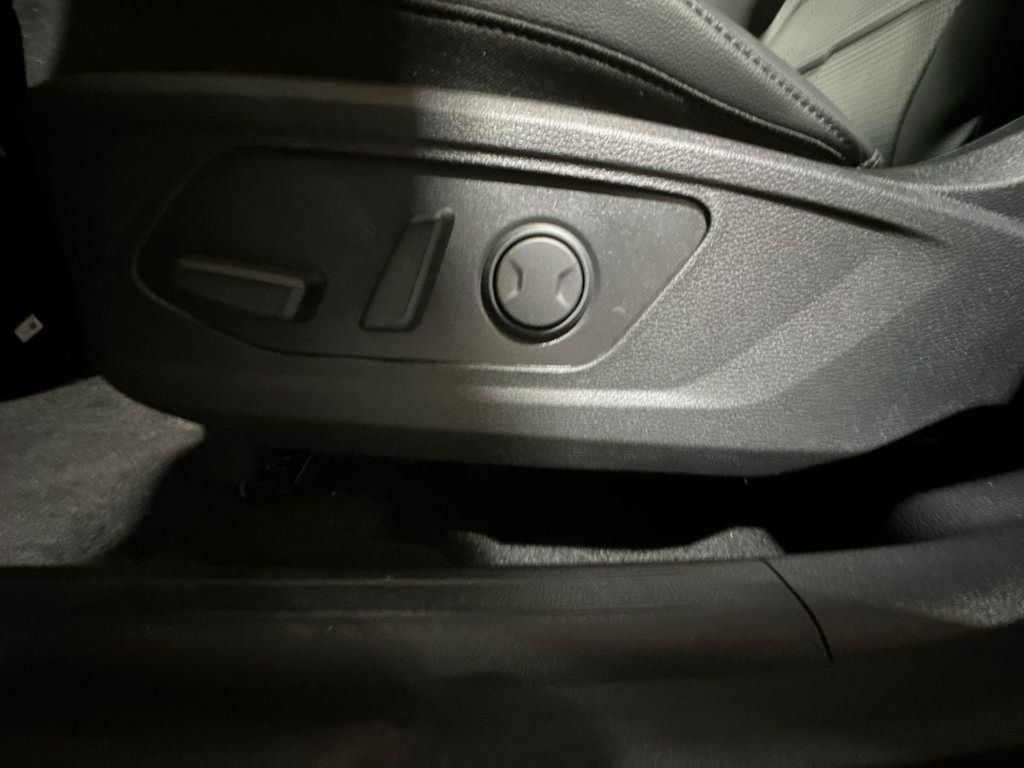 2026 Kia Sportage SX-Prestige - Panthera Metal Gray exterior view 13