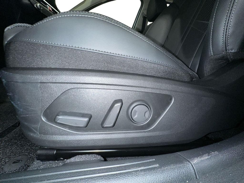 2026 Kia K5 EX - Snow White Pearl exterior view 13