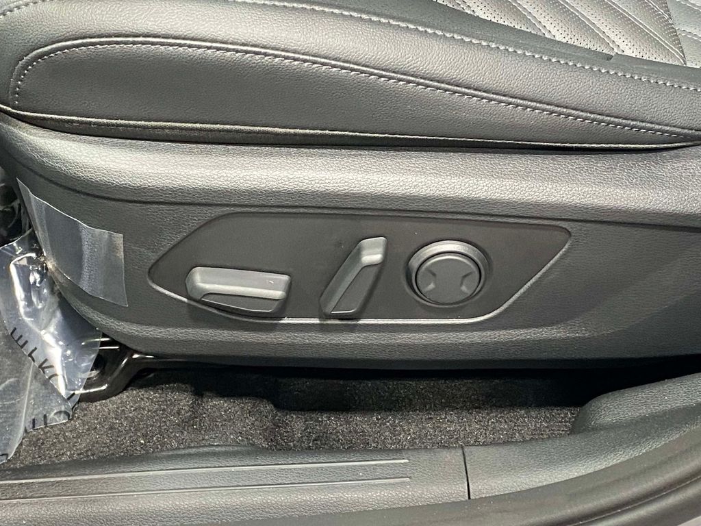 2026 Kia Sportage PHEV X-Line Prestige - WOLF GRAY exterior view 17