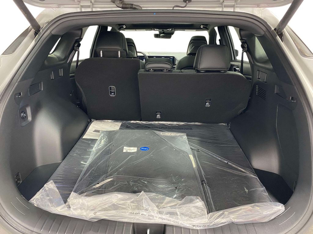 2026 Kia Sportage PHEV X-Line Prestige - WOLF GRAY exterior view 9