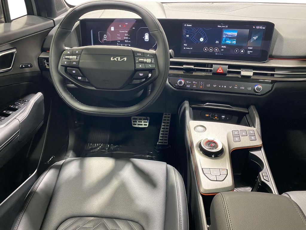 2026 Kia Sportage PHEV X-Line Prestige - WOLF GRAY exterior view 10