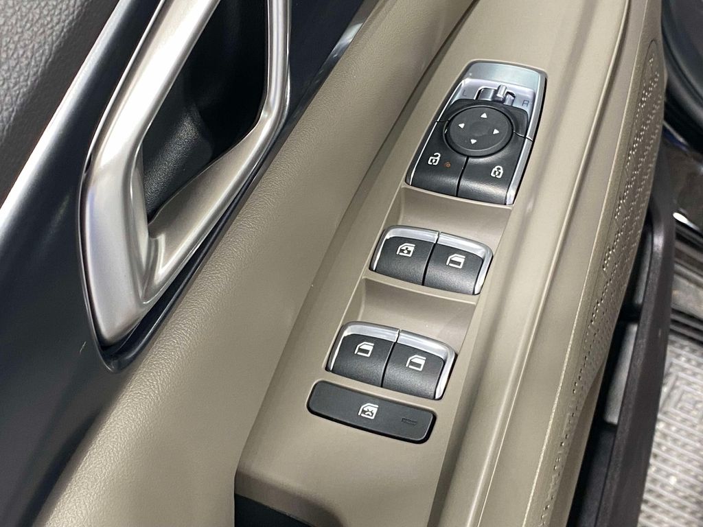 2026 Kia Carnival LXS - Aurora Black Pearl exterior view 18