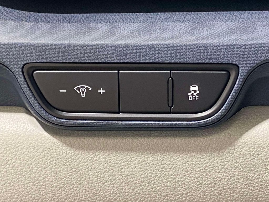 2026 Kia Carnival EX - IVORY SILVER exterior view 19