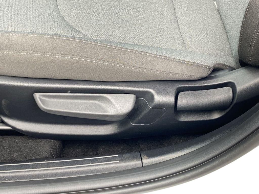 2025 Kia K4 LX - Snow White Pearl exterior view 11