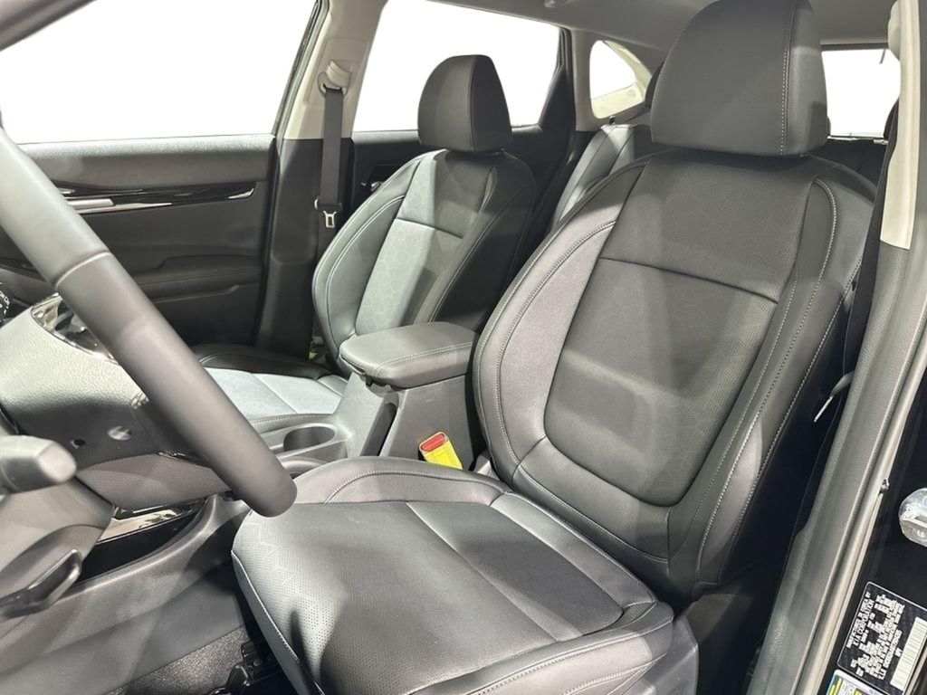 2026 Kia Seltos EX - FUSION BLACK exterior view 12