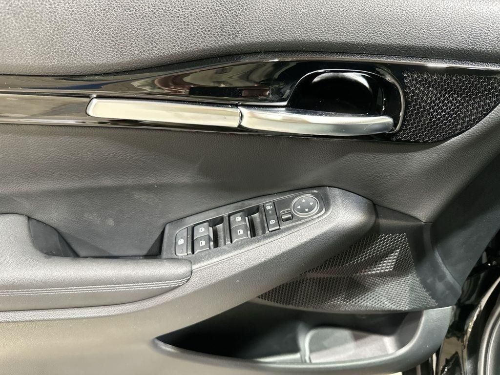 2026 Kia Seltos EX - FUSION BLACK exterior view 14