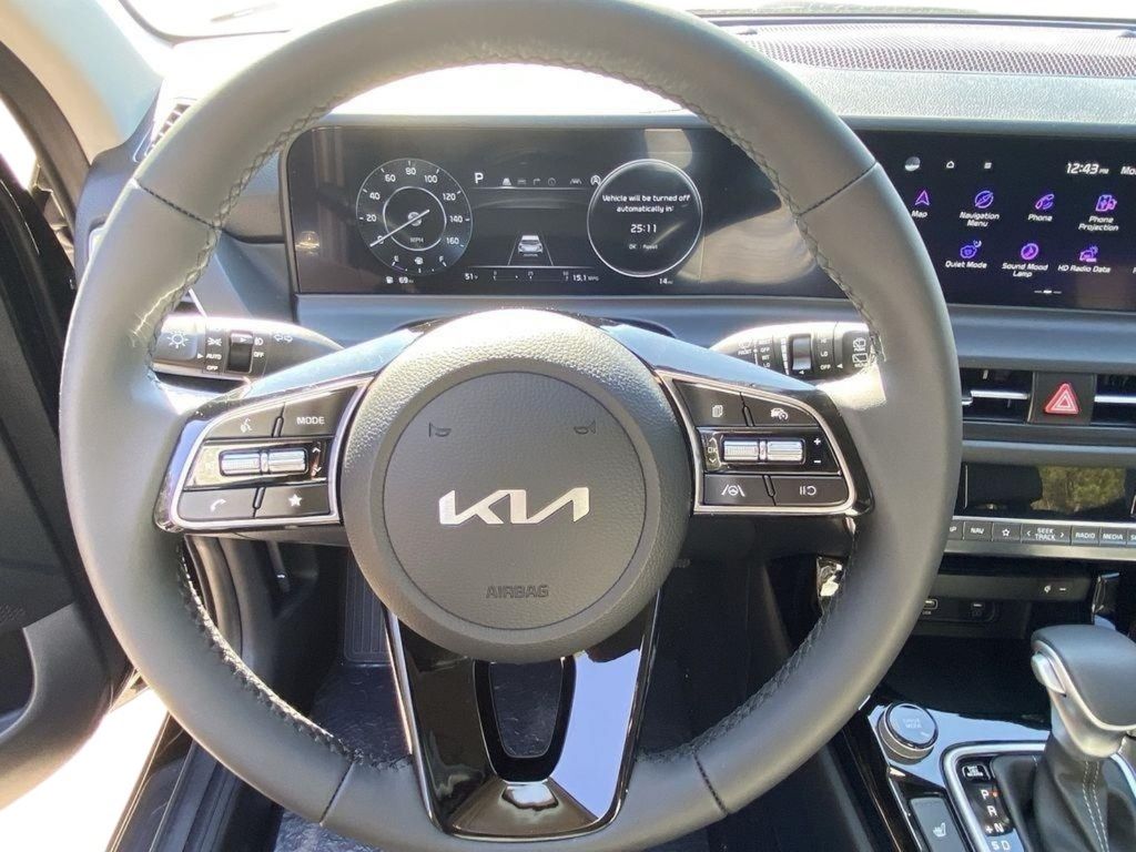 2026 Kia Seltos EX - FUSION BLACK exterior view 9