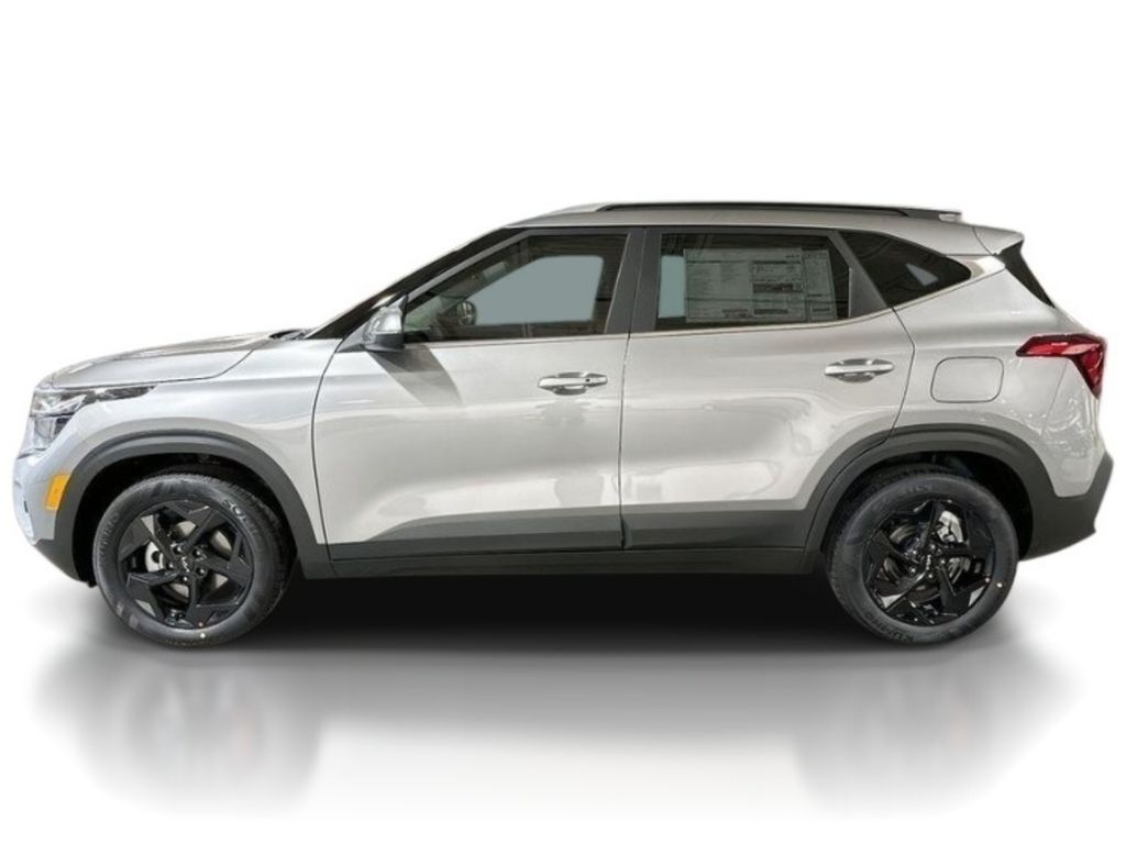 2026 Kia Seltos EX - STEEL GRAY exterior view 4