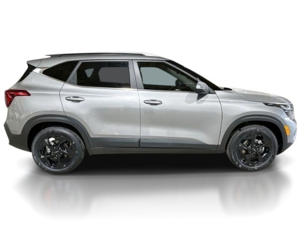 2026 Kia Seltos EX - STEEL GRAY exterior view 8