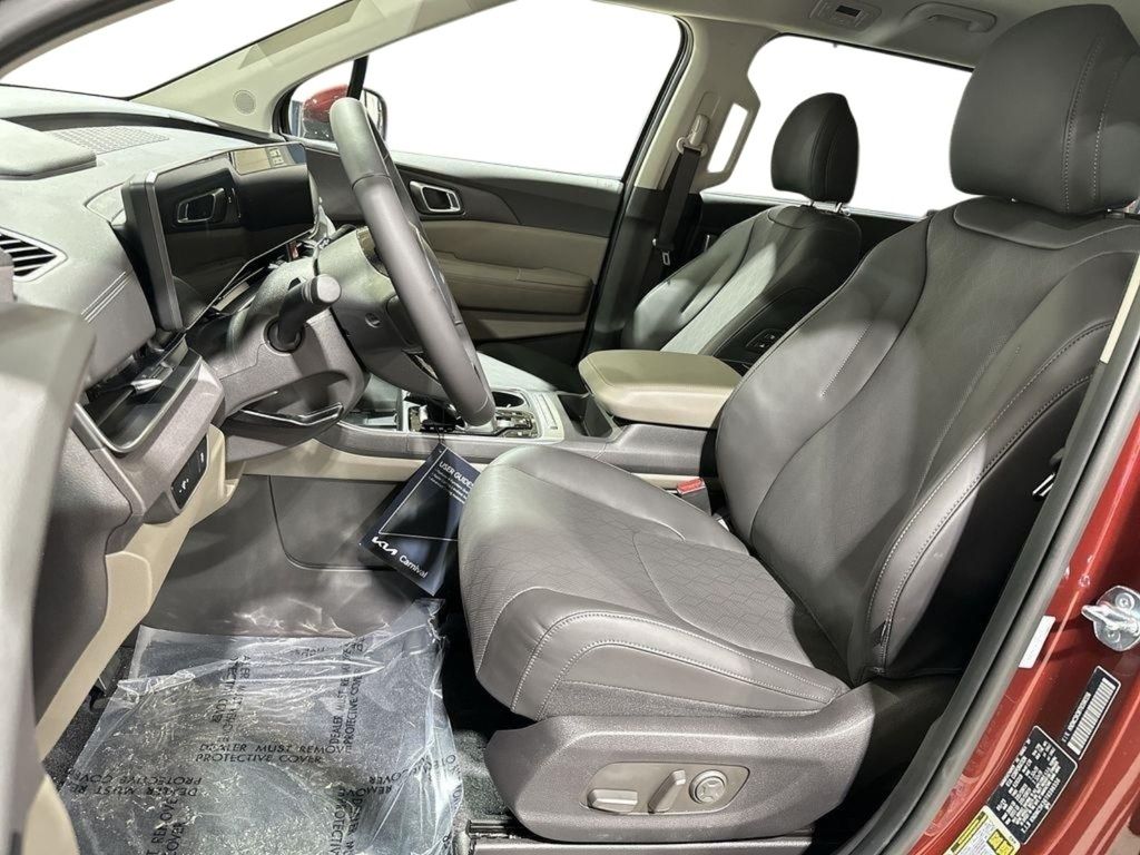 2026 Kia Carnival EX - Flare Red exterior view 12