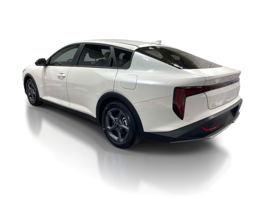 2026 Kia K4 LXS - Snow White Pearl exterior view 2