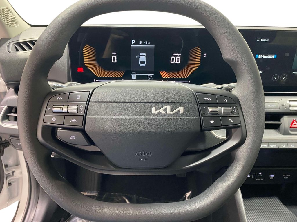 2026 Kia K4 LXS - Snow White Pearl exterior view 20