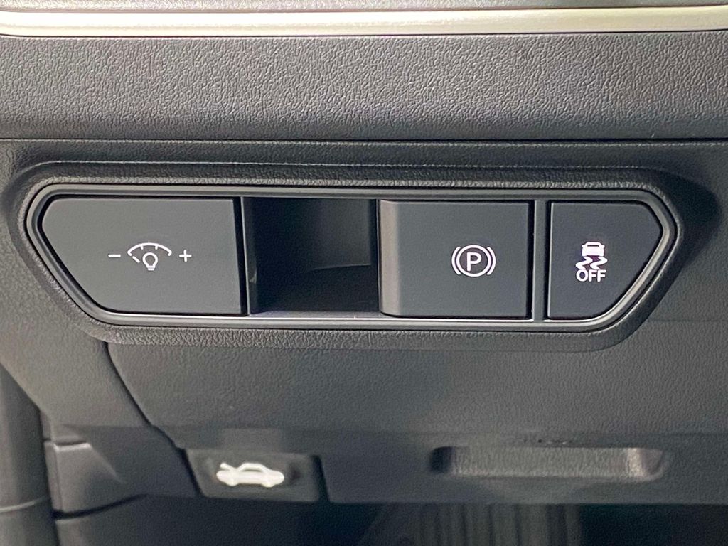 2026 Kia K4 LXS - Snow White Pearl exterior view 19