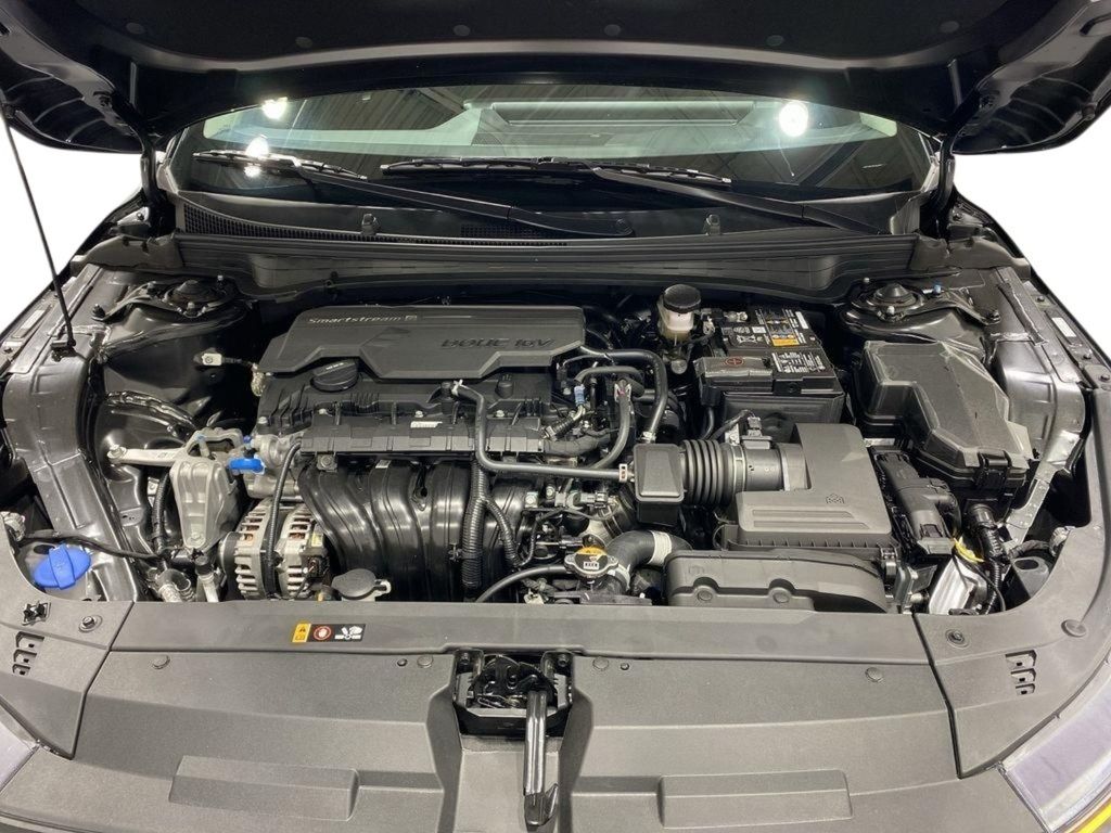 2026 Kia K4 LXS - Interstellar Gray exterior view 17