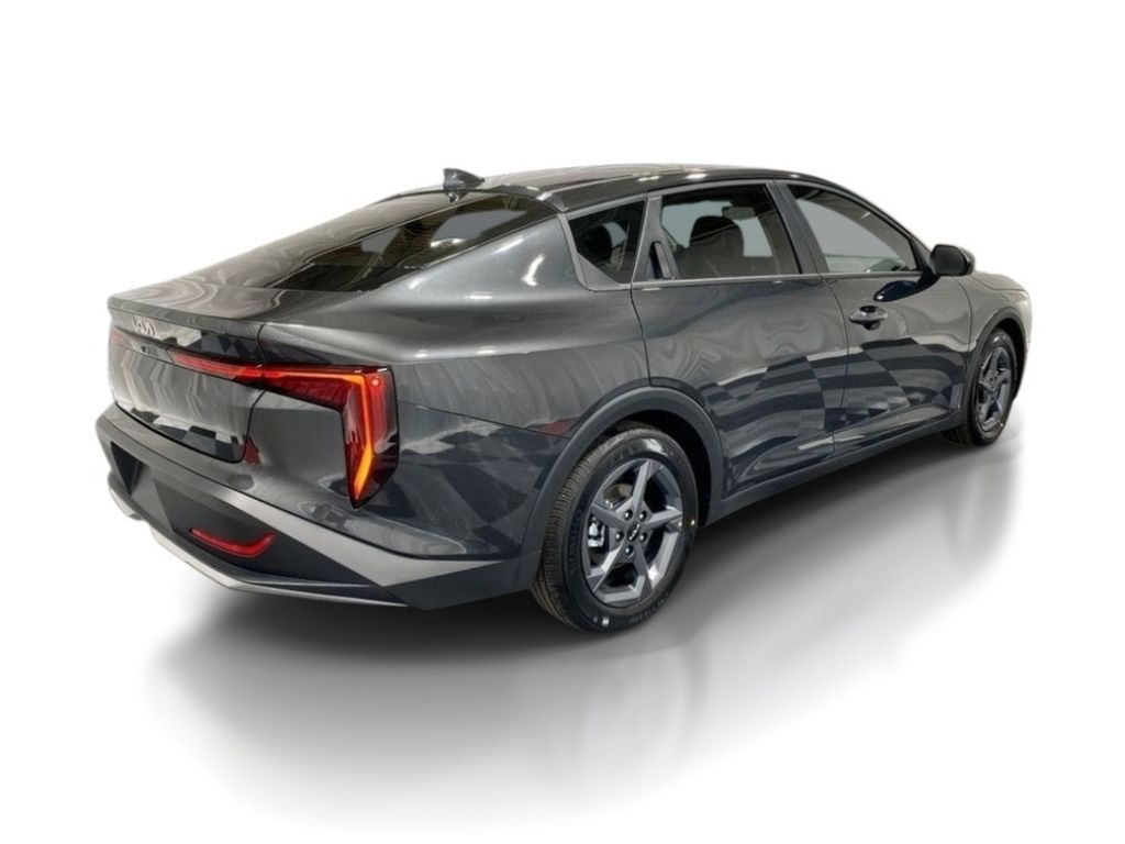 2026 Kia K4 LXS - Interstellar Gray exterior view 7