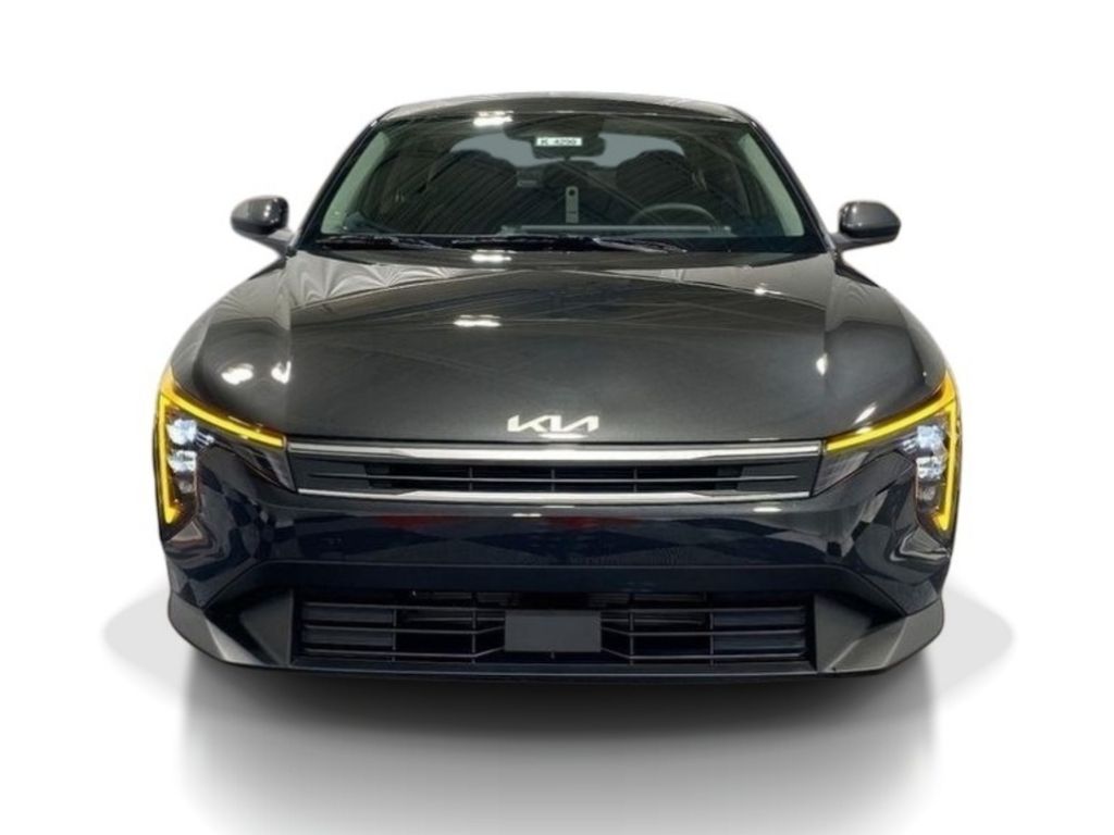 2026 Kia K4 LXS - Interstellar Gray exterior view 3