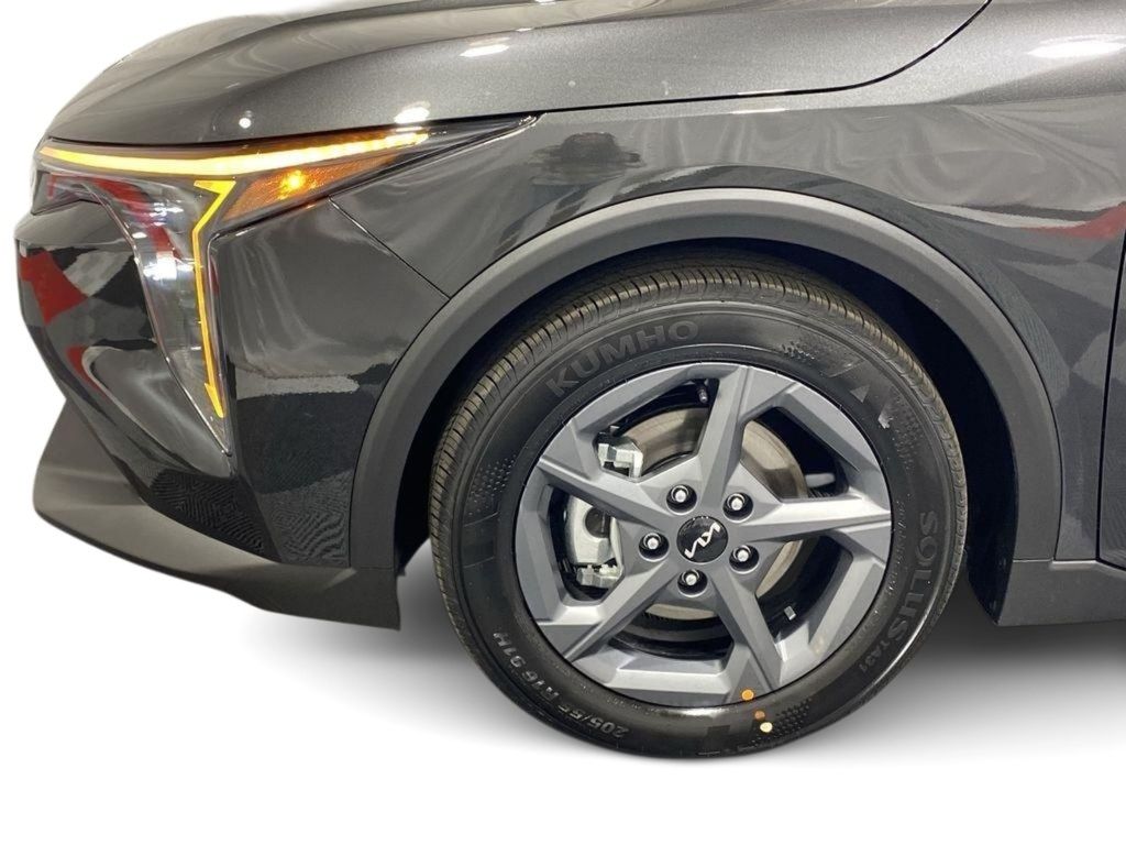 2026 Kia K4 LXS - Interstellar Gray exterior view 18