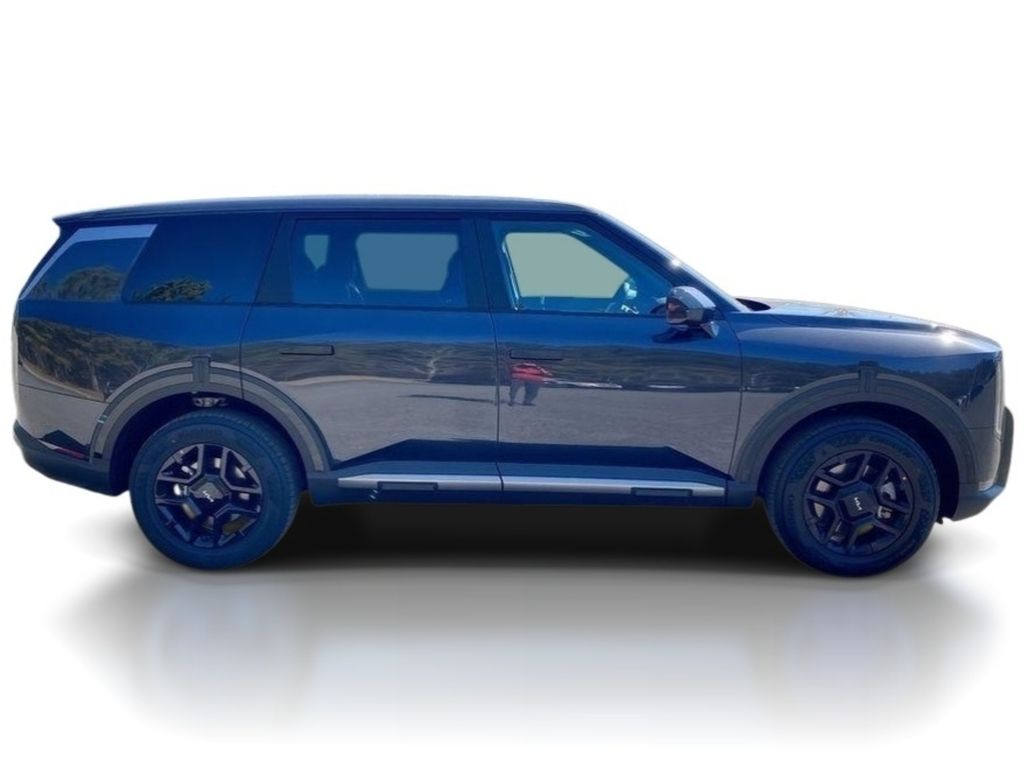 2027 Kia Telluride LX - PANTHERA METAL exterior view 8