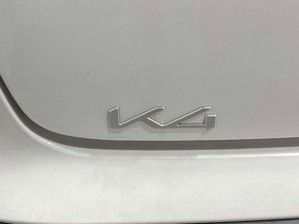 2026 Kia K4 LXS - Snow White Pearl exterior view 9