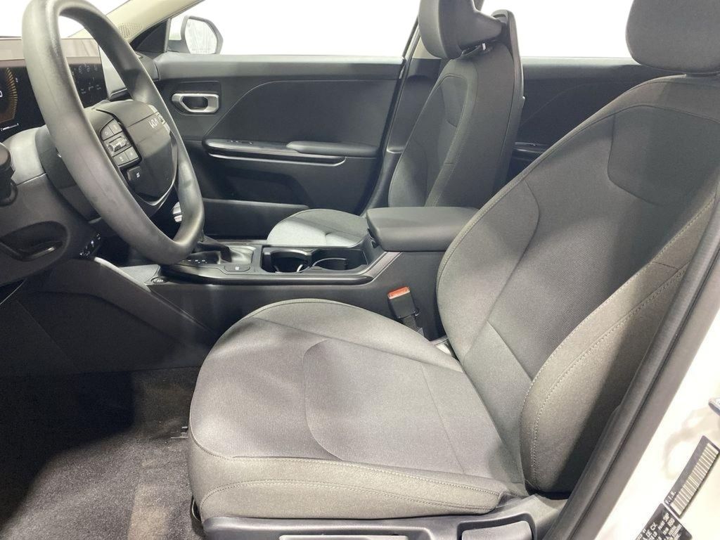 2026 Kia K4 LXS - Snow White Pearl exterior view 12