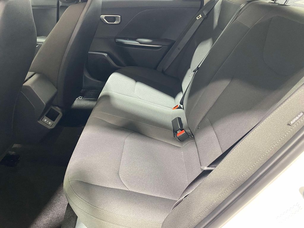 2026 Kia K4 LXS - Snow White Pearl exterior view 11