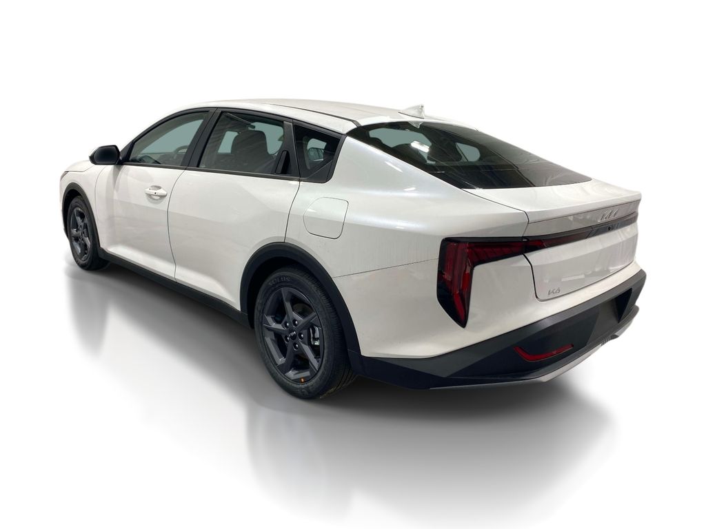 2026 Kia K4 LXS - Snow White Pearl exterior view 2